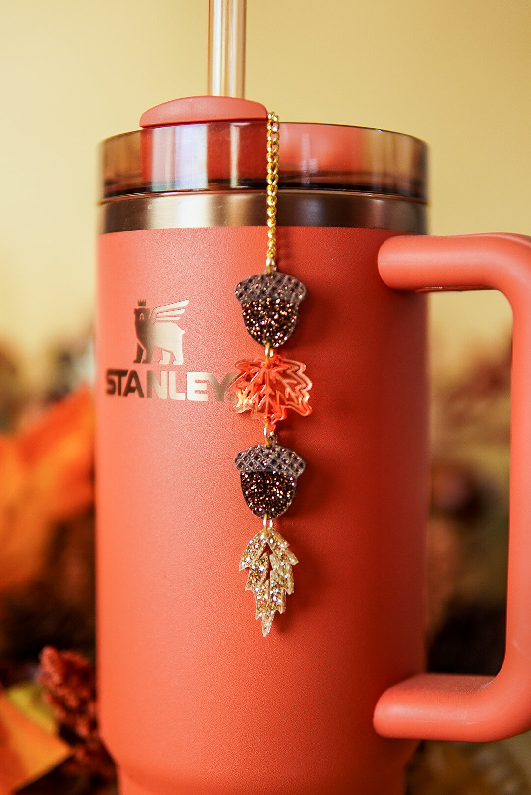 Acorns and Leaves Tumbler Charm